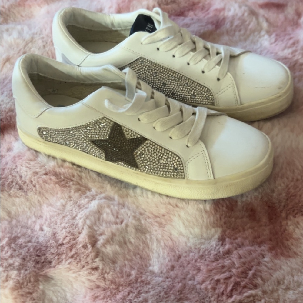Steve Madden White Sneakers with Silver Star Accents